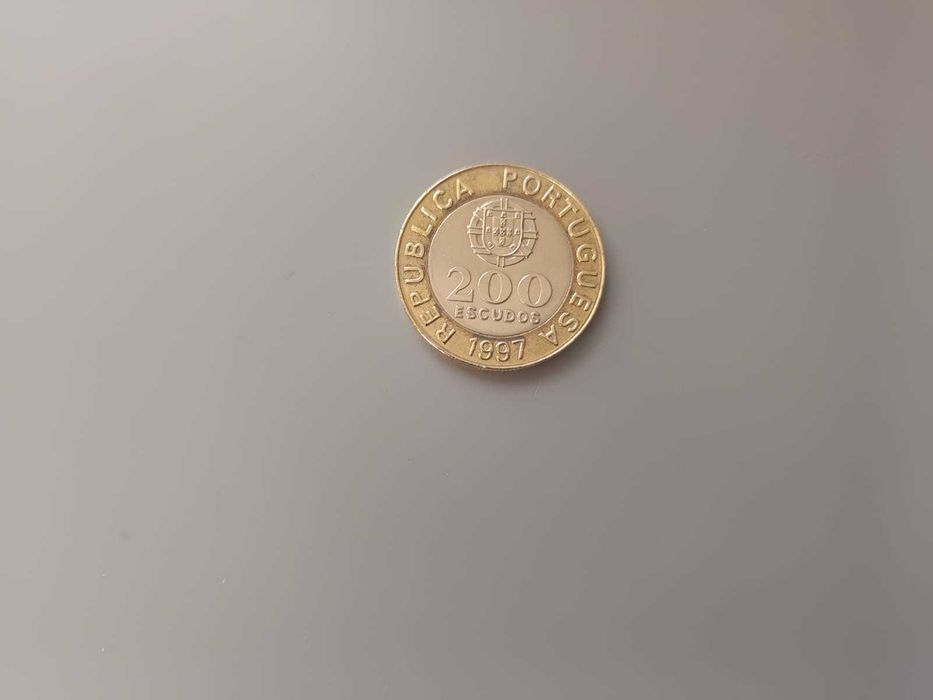 Moeda Comemorativa 200$00 - Garcia de Orta (1997)