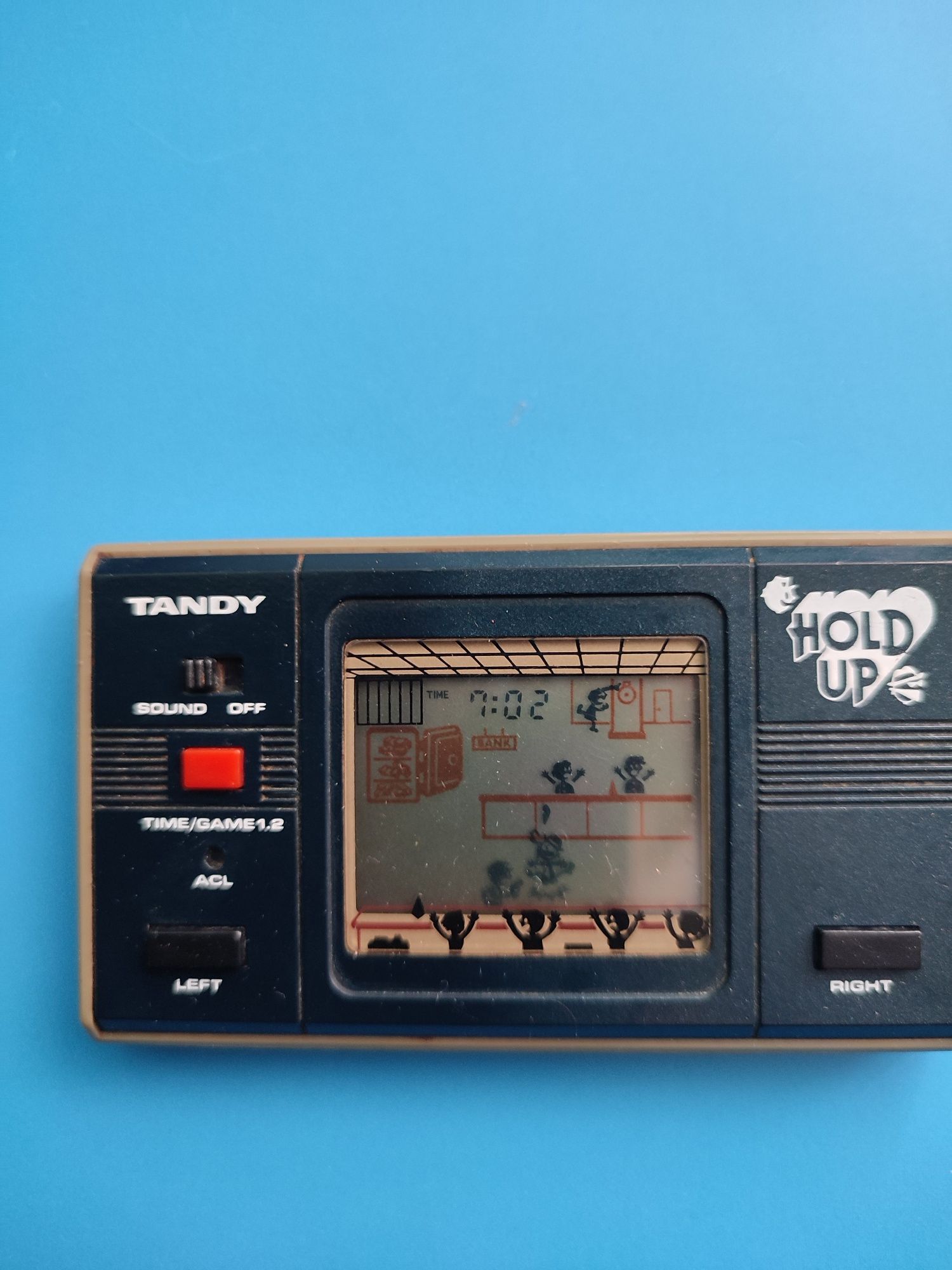 Gra z lat 80. Tandy hold up