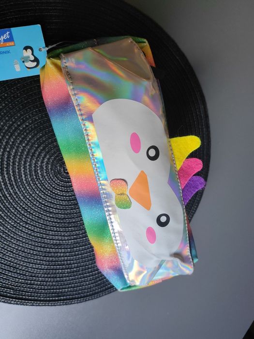 Piórnik saszetka błyszczący różne modele