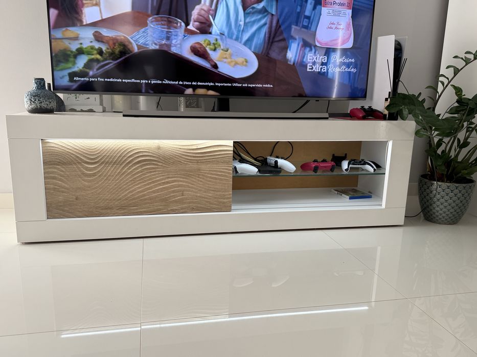 Movel TV com LED