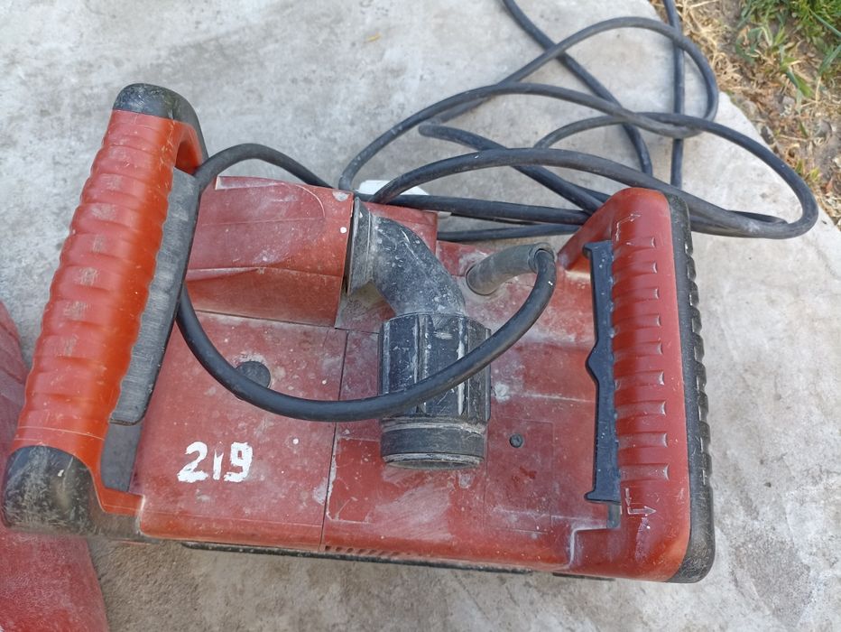 HILTI штроборез , пневмо пистолет монтажный. Б/У.