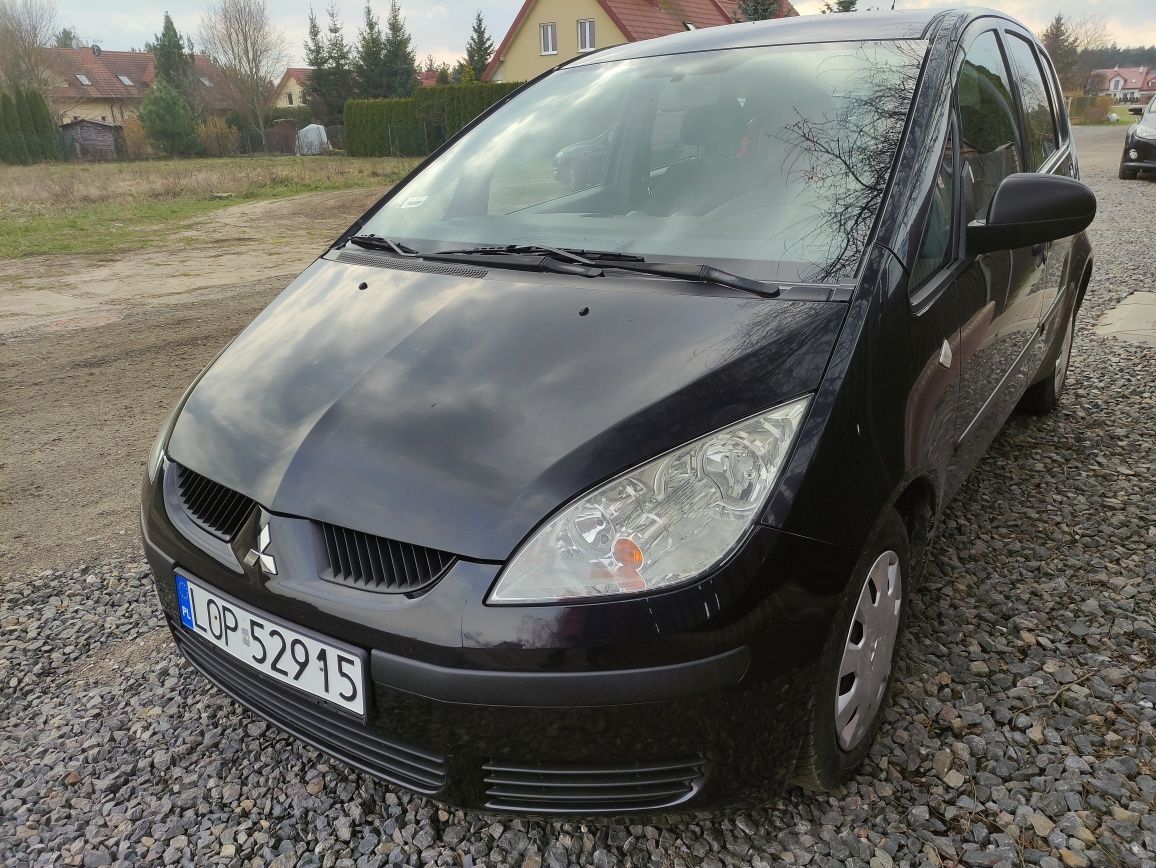 Sprzedam Mitsubishi Colt 1.3