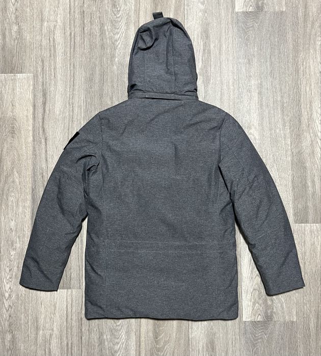 Продам жіночу зимову куртку Whstroma оригінал