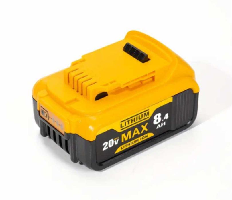 Акумулятор DeWalt 8Ah Lithium ion 8400ma не Makita