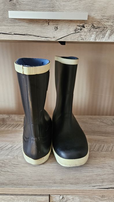 Чоботи  гумові середньої висоти