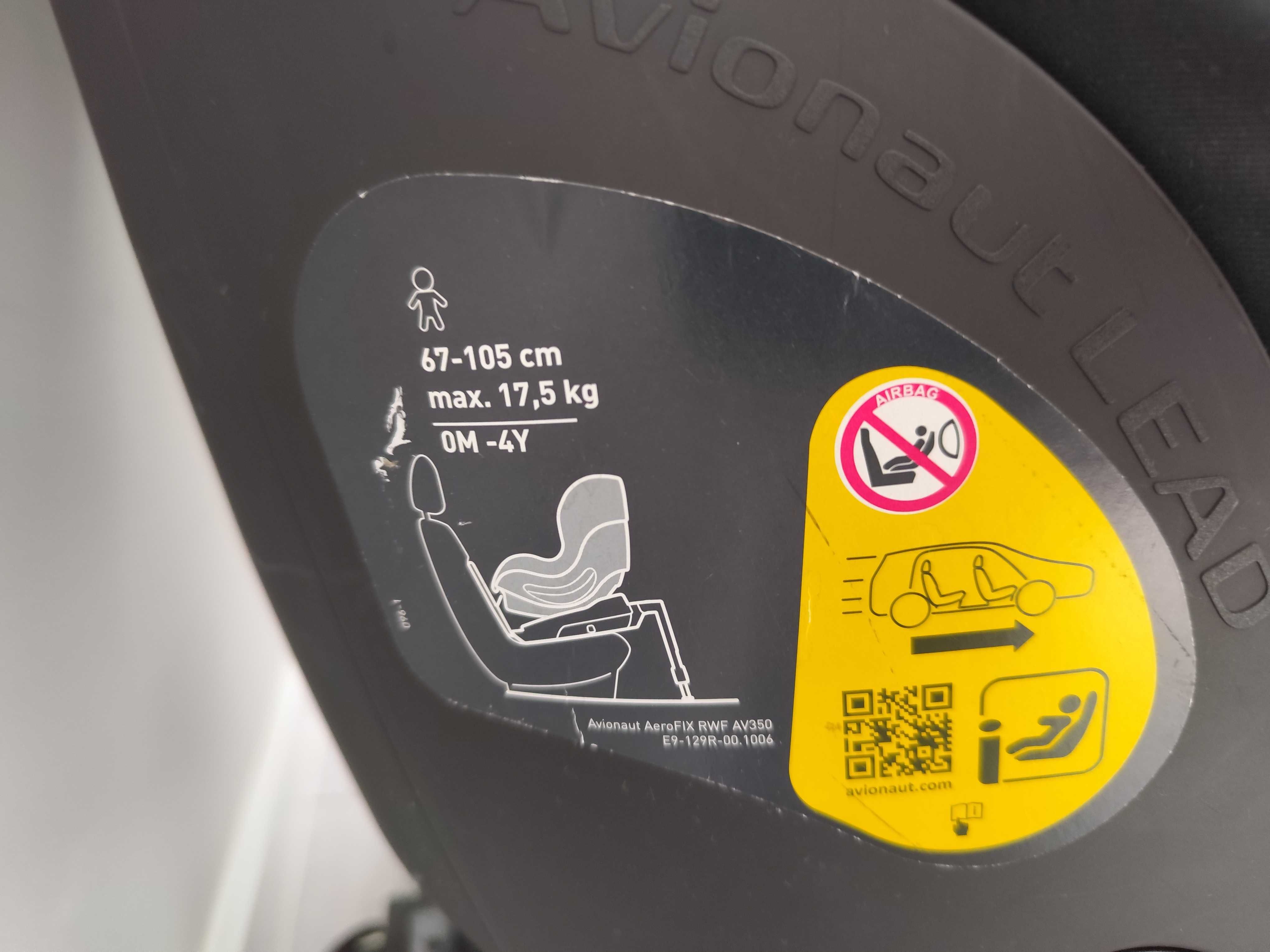 Avionaut Aerofix RWF + baza ISOFIX czarny