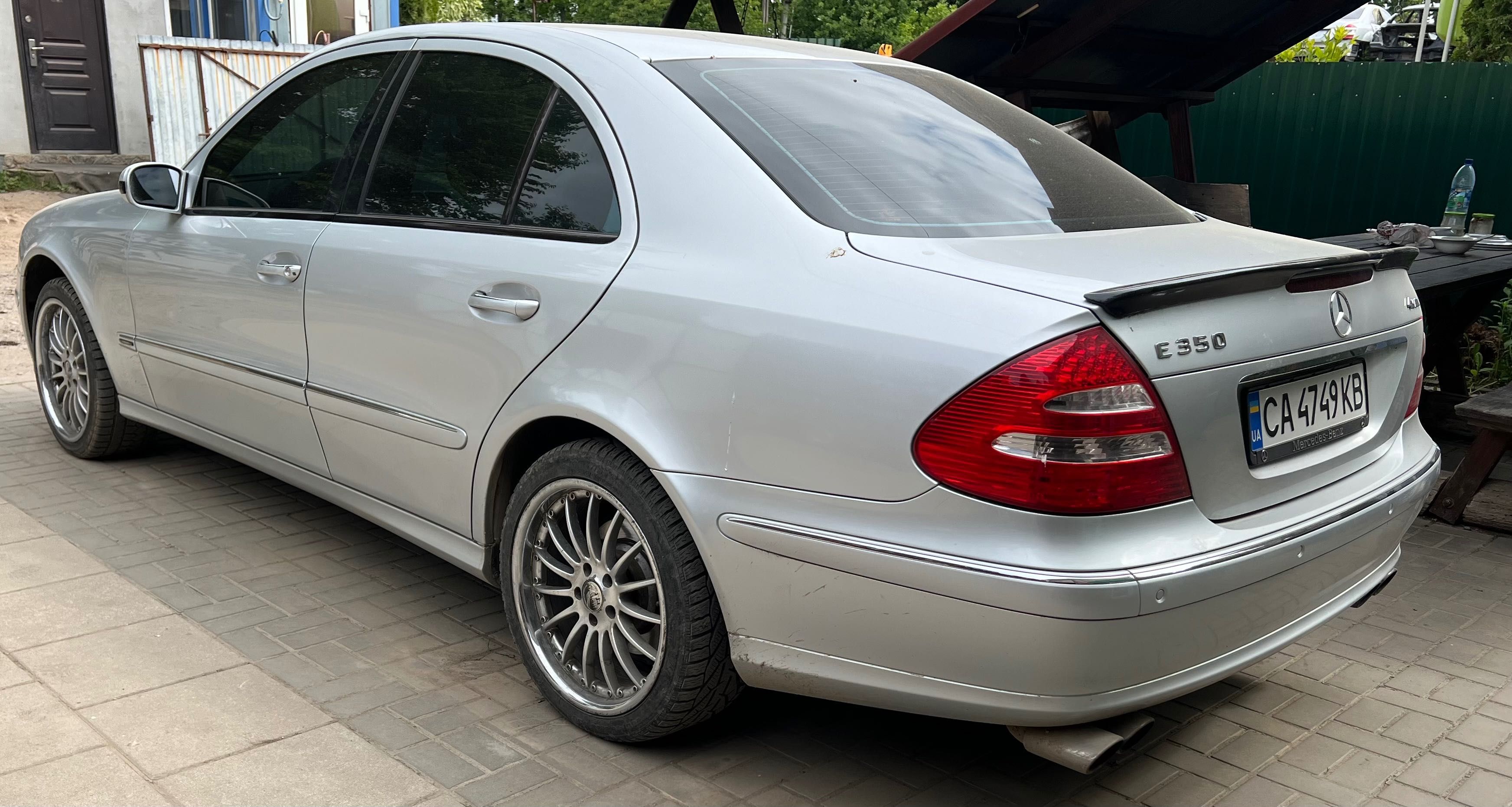 Mersedes-Benz E350 avtomat