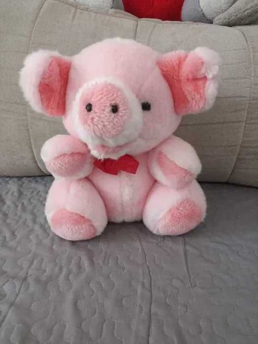 Świnka pluszak Nowa