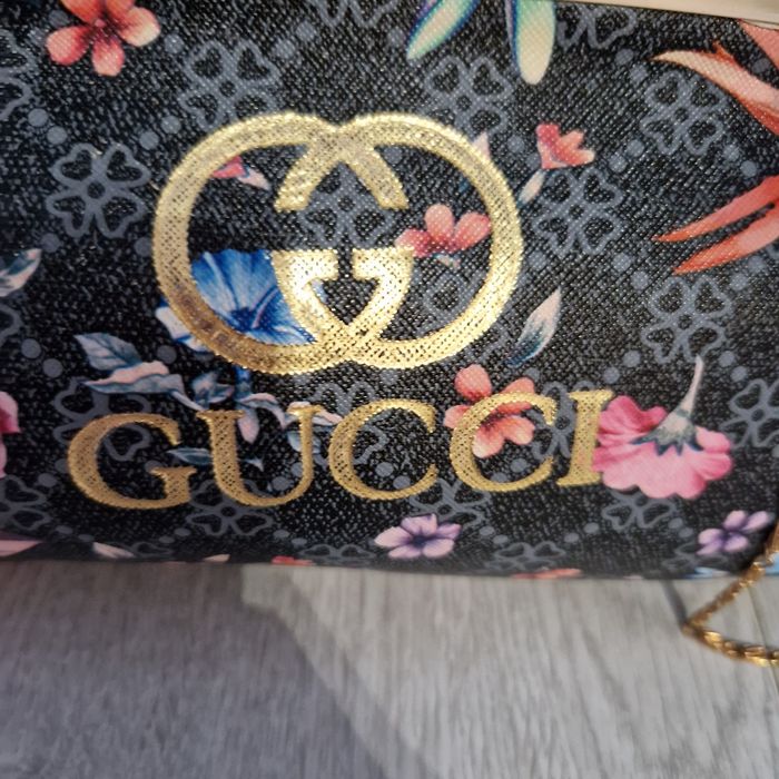 Gucci mała elegancka torebka lancuszek