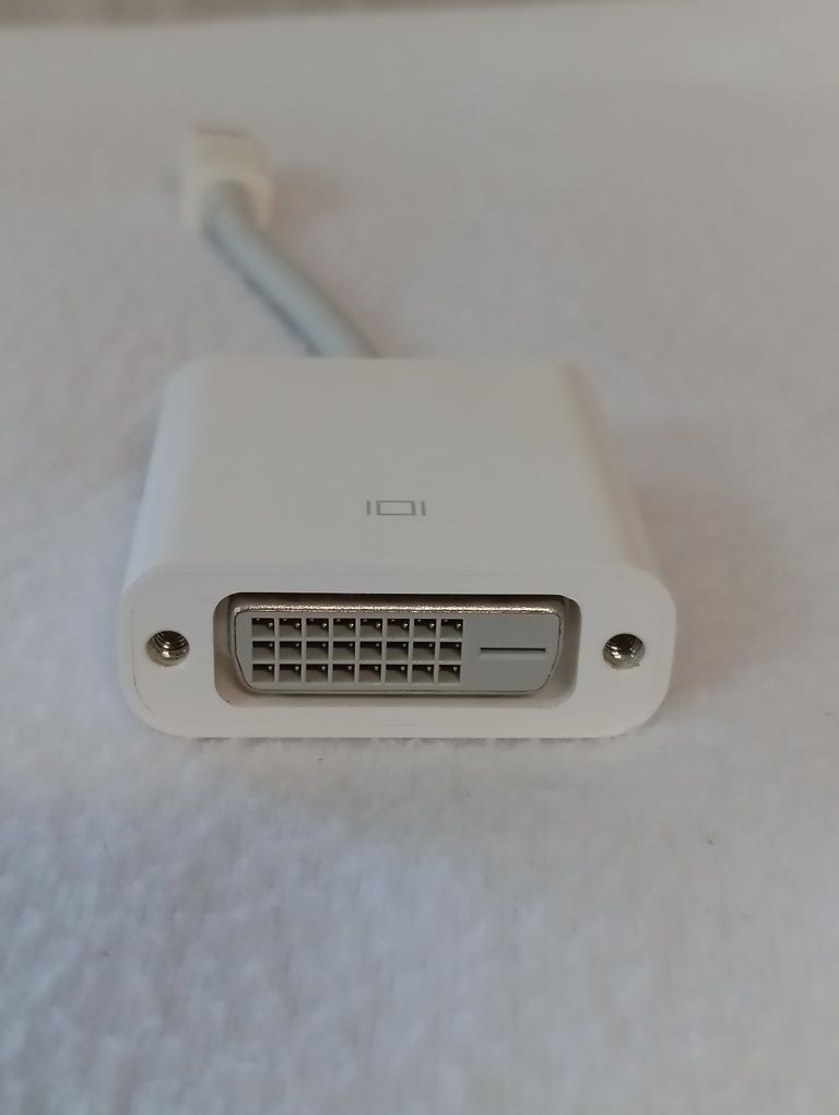 Przejściówka Apple z Mini DisplayPort na DVI