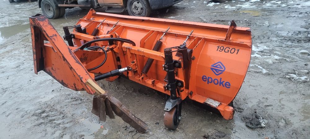 Pług śnieżny do traktora