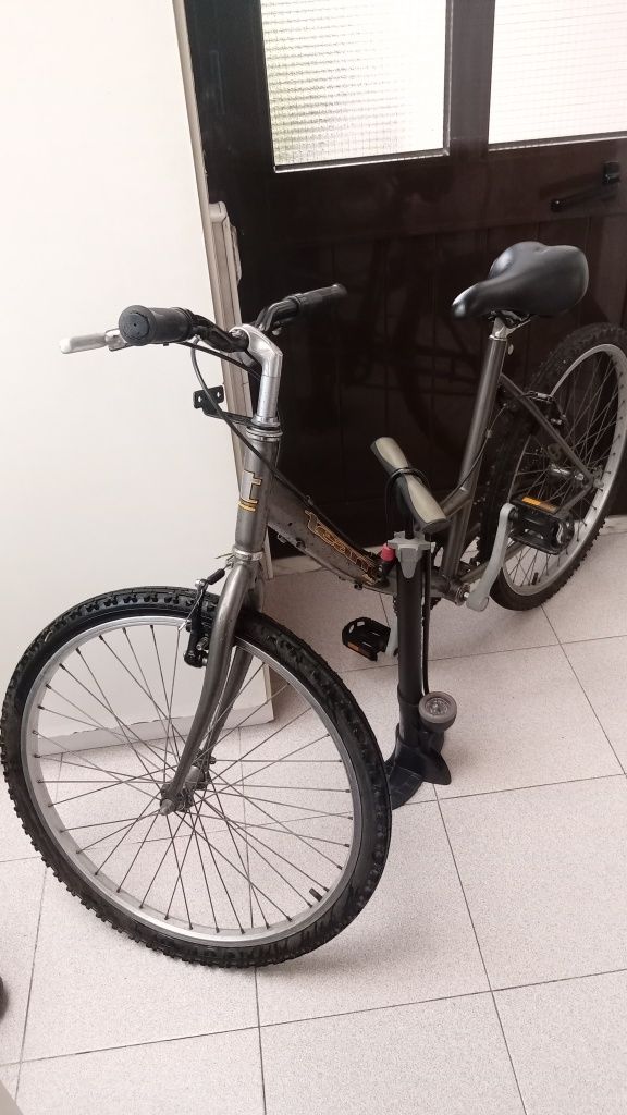 Bicicleta usada.
