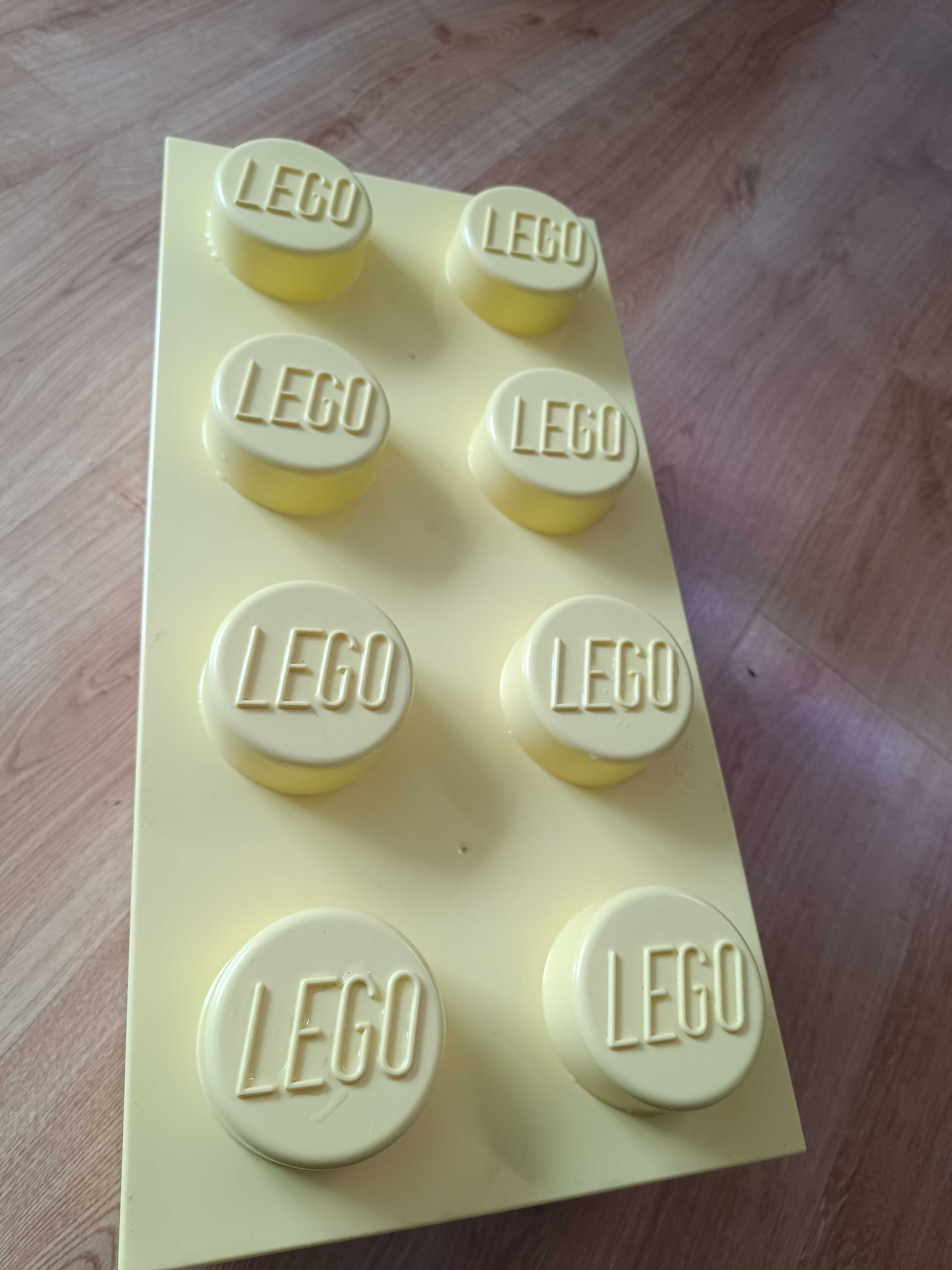 Pojemniki na  klocki LEGO