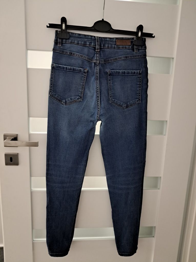 Jeansy denim Mohito S