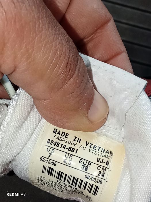 Tênis de senhora em excelente estado