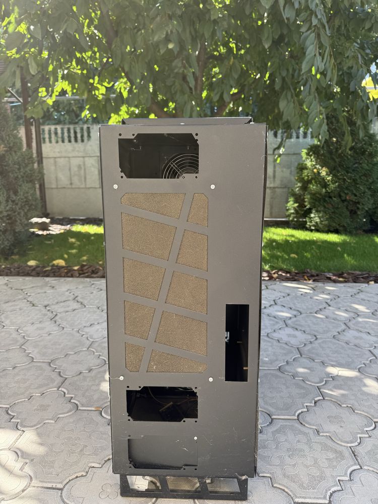 Корпус для видеокарт DONNAGER 8GPU