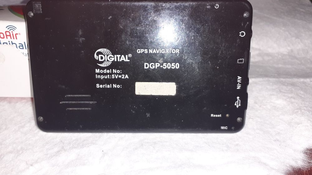 Продам аввтомобильный навигатор Digital-DGP-5050  5" дюймов,с картми У
