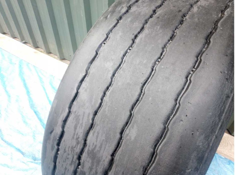 Opona Michelin Nalewka 385/55 R - 22.5 22,5 X