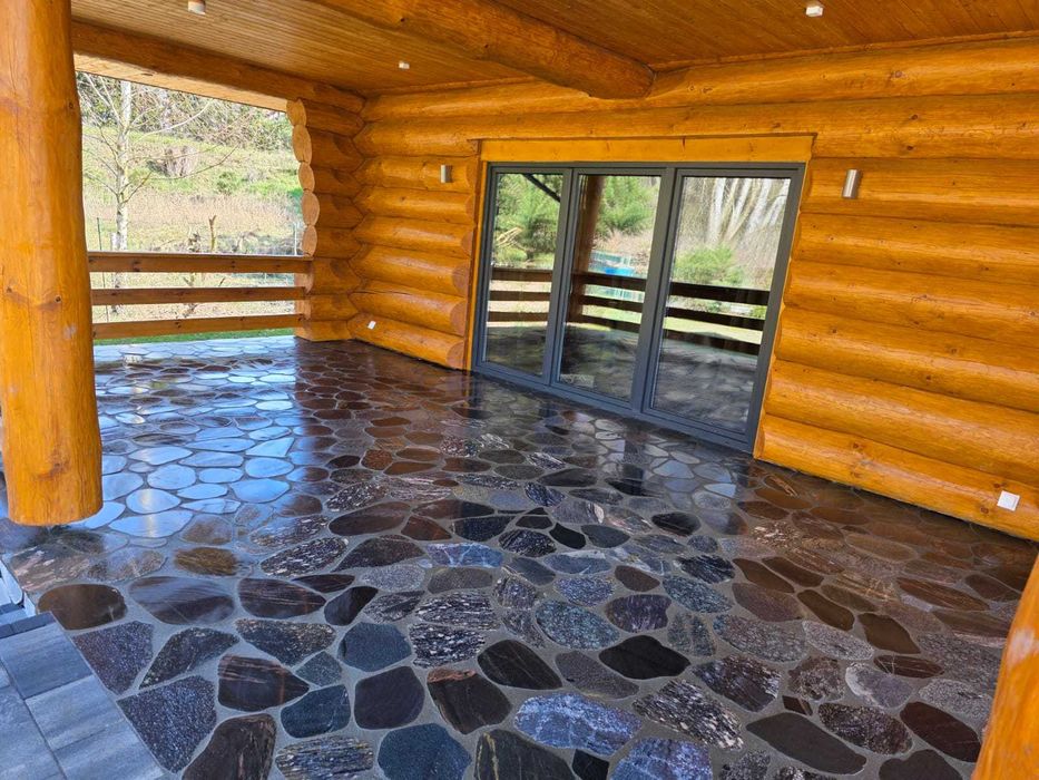 Kamień polny cięty - plastry czarno-szare