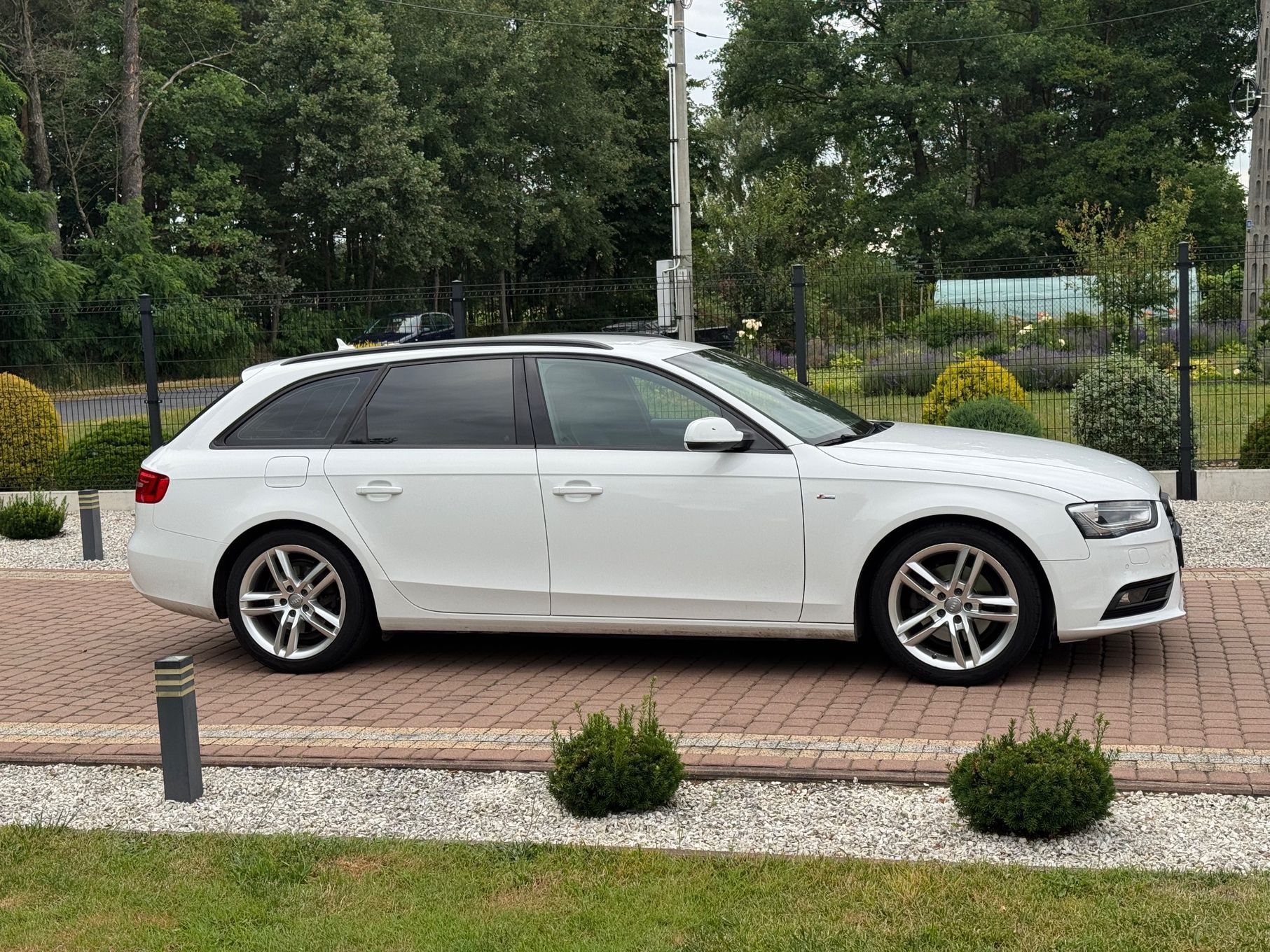 Audi A4 Sline quattro szwajcaria zadbany