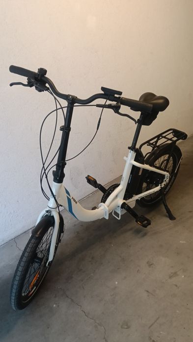 Bicicleta eléctrica Dobrável