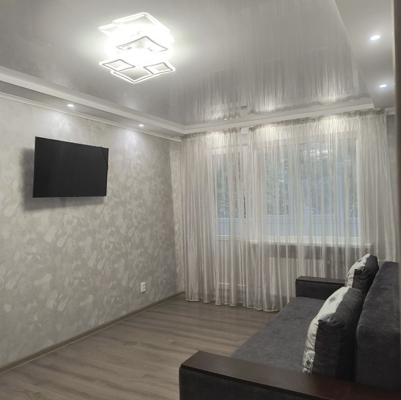 Продам срочно! 1 комнатную квартиру на Салтовке
