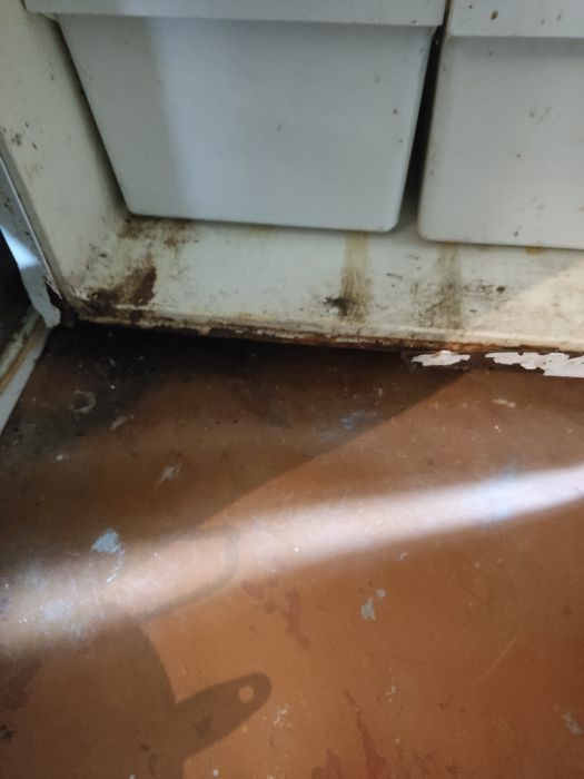 Холодильник Днепр.на запчасти или востановление