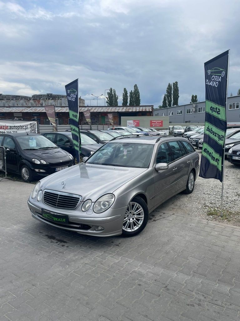 Mercedes - Benz E320 / 3.2d// AUTOMAT// klima// alu// hak// 204 KM//
