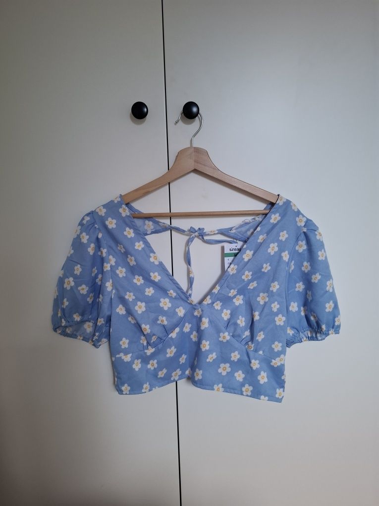Nowy top Sinsay XL z odkrytymi plecami