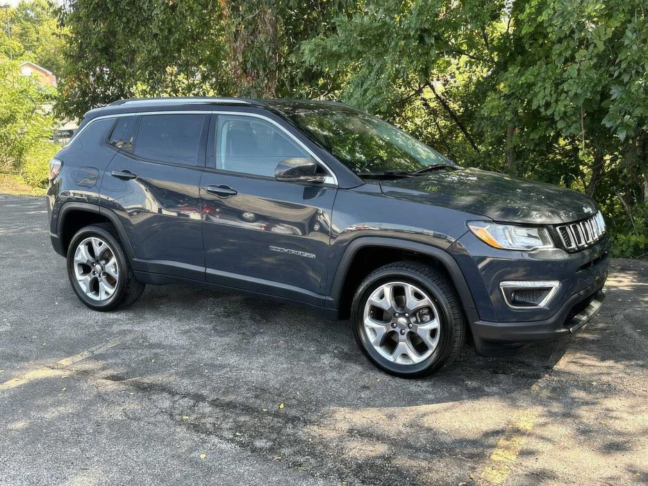 Jeep Compass Limited      2018
