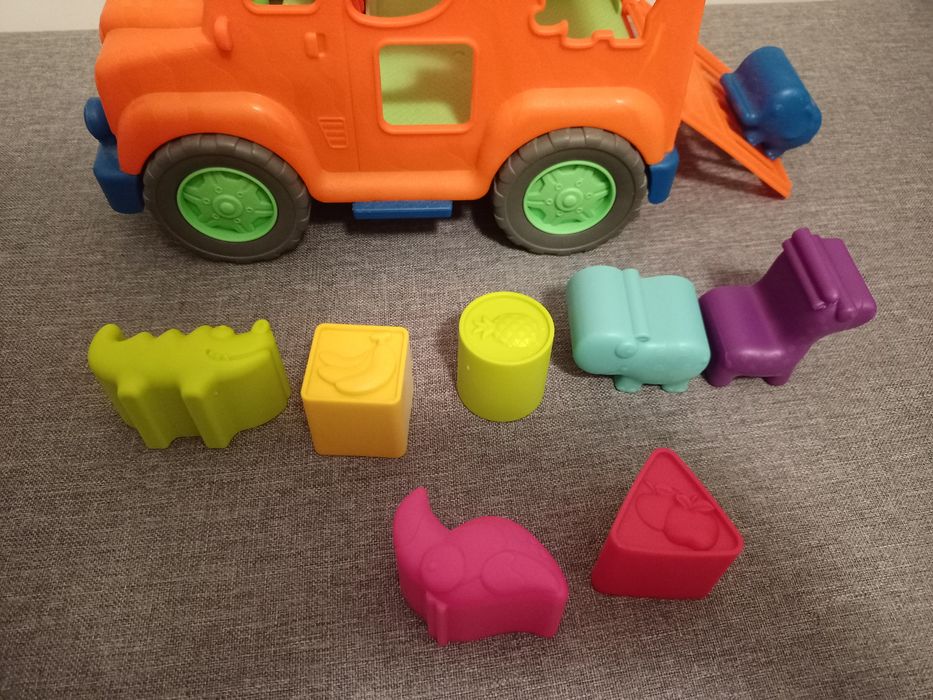 Sorter na klocki ciężarówka Safari B.toys