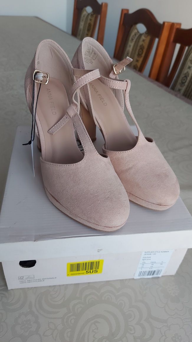 Buty Anna Field r.38 24cm