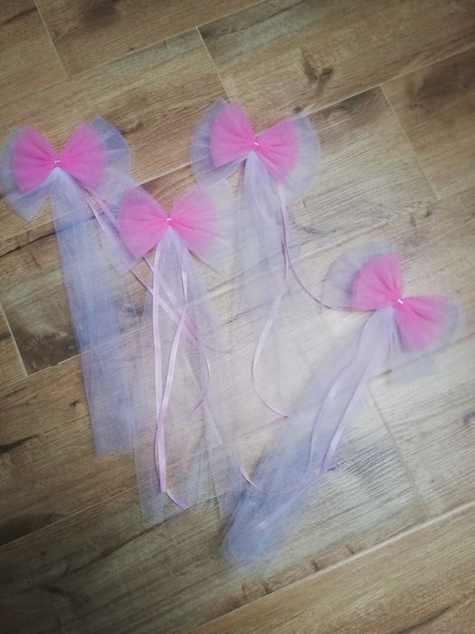 Kokardy na ogrodzenie