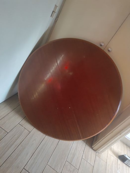 Mesa em madeira extensível