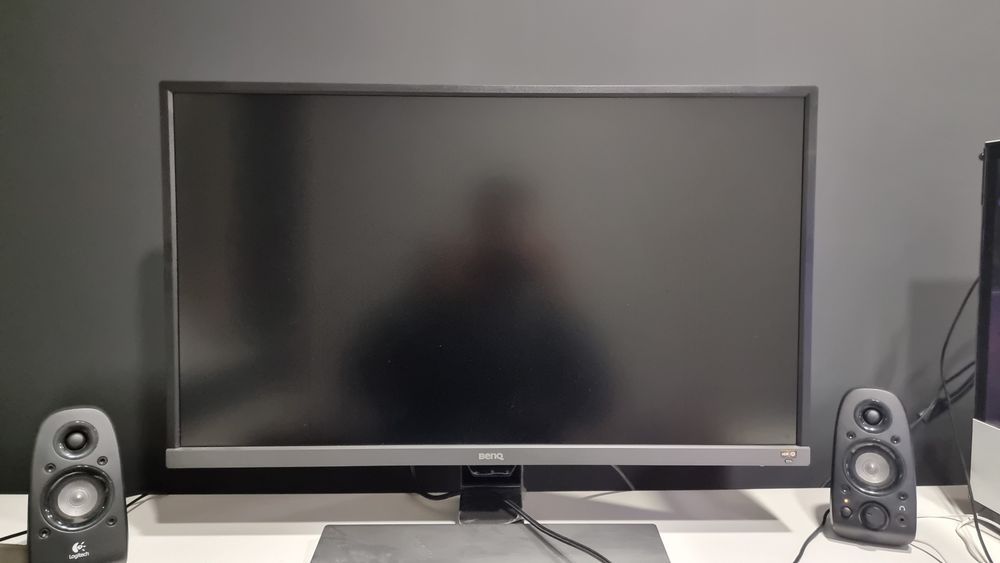 Monitor Benq ew3270u