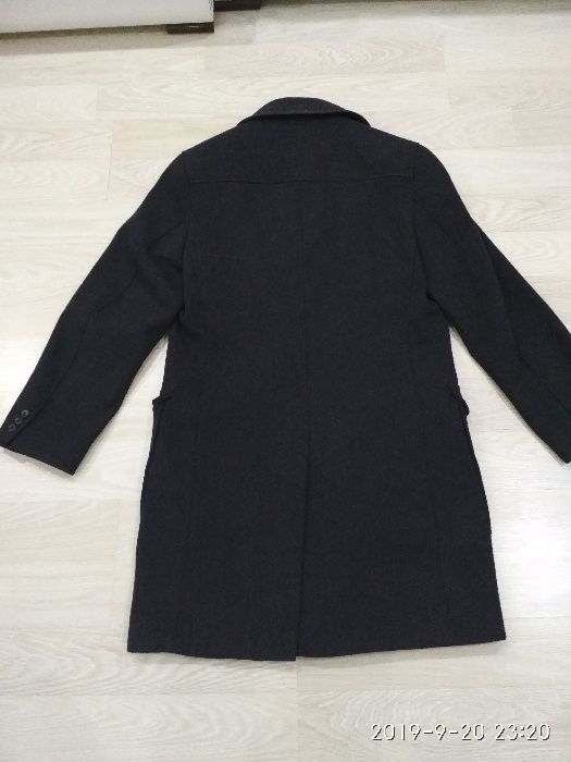 Шерстяное пальто бренд H&M р. 48 (М) отличное состояние