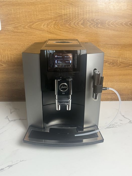 Кавомашина Jura E8 з Гарантією !