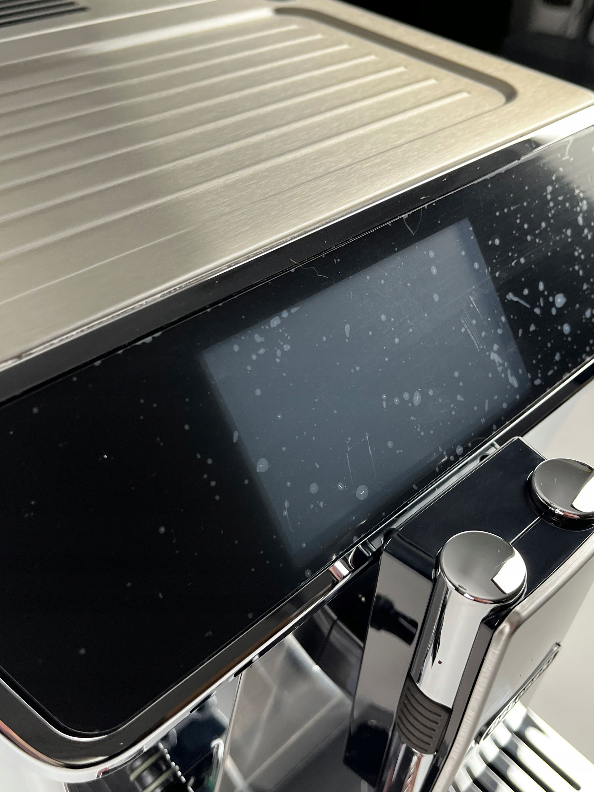 Automatyczny ekspres De'Longhi Primadonna Elite ECAM650.75.MS