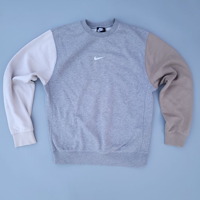 Топовий Nike Sportswear Swoosh | Найк | Худі | Кофта |  Розмір S
Кофти