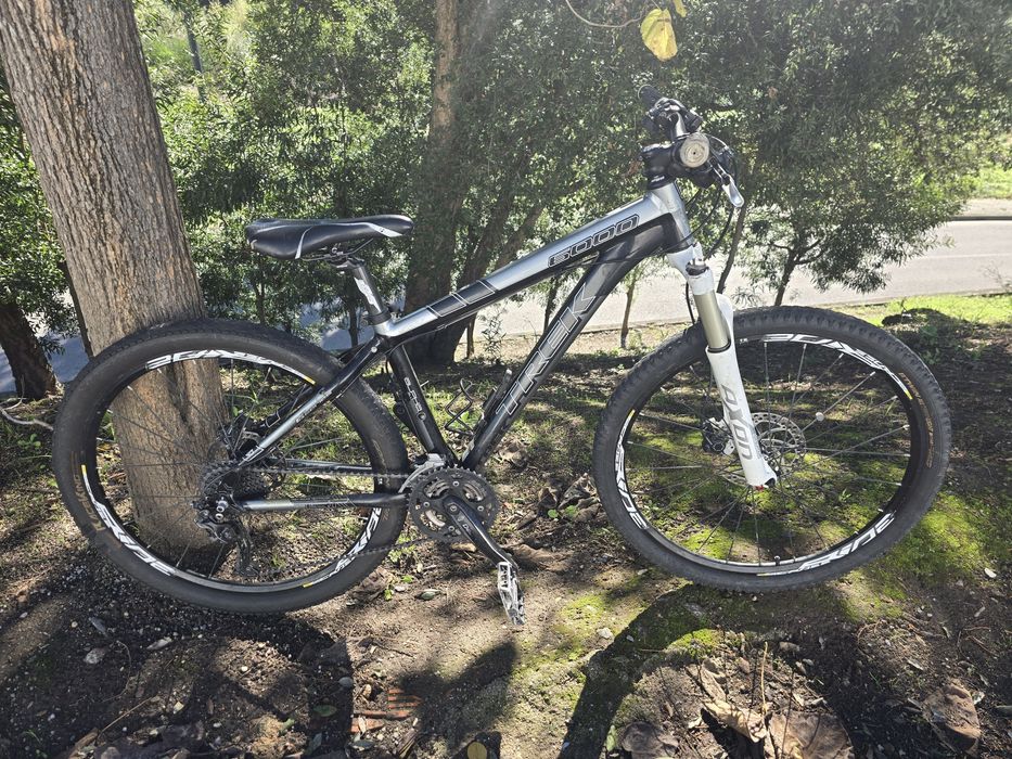 Trek btt s bem equipada