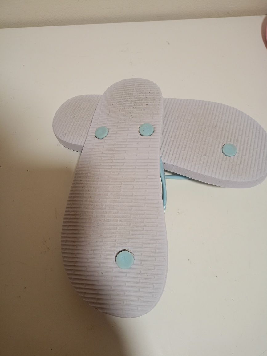 Klapki na basen Stich