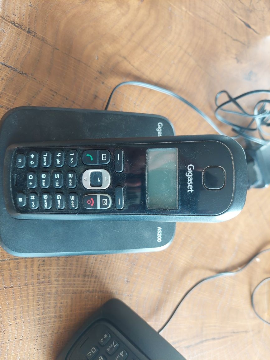 Telefon stacjonarny, 3 sztuki