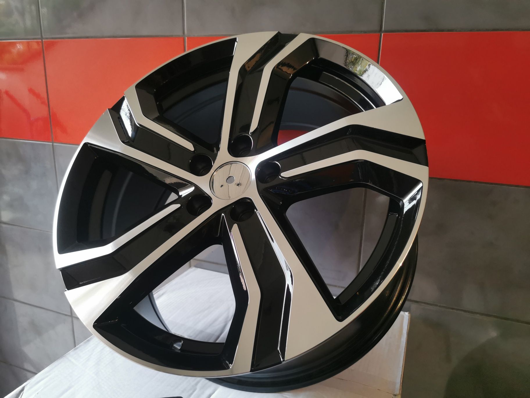 Felgi 19" 5x108 Ford Edge S-max C-max Volvo C V XC Opel