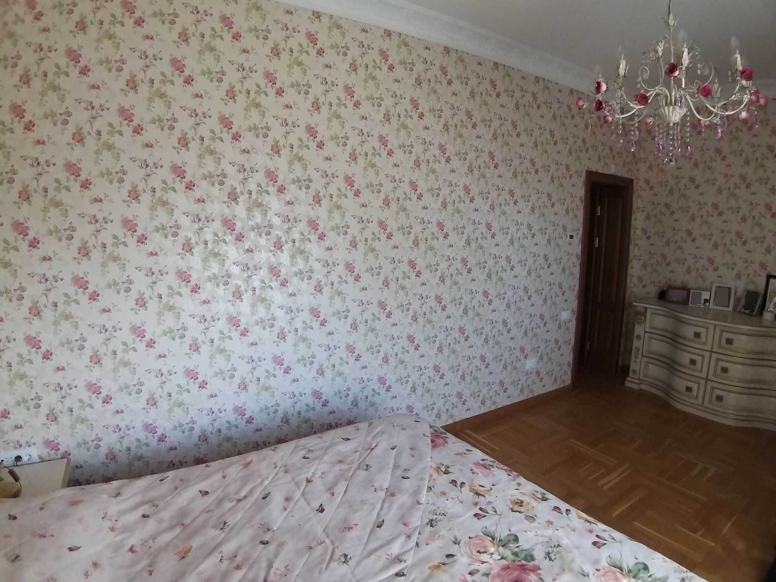 Дом на берегу реки