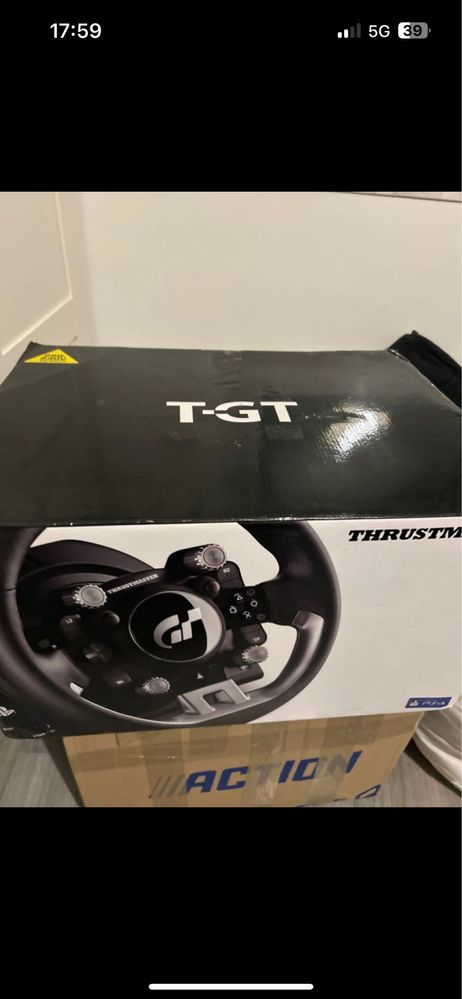 Thrustmaster T-GT Com volante, Pedais e Base.