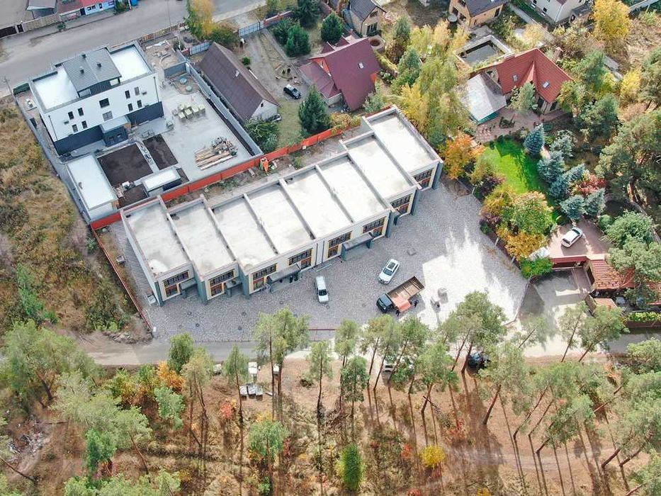 Таунхаус в лісі (р-н Сільпо), 144 м², 4 кім., закрита територія