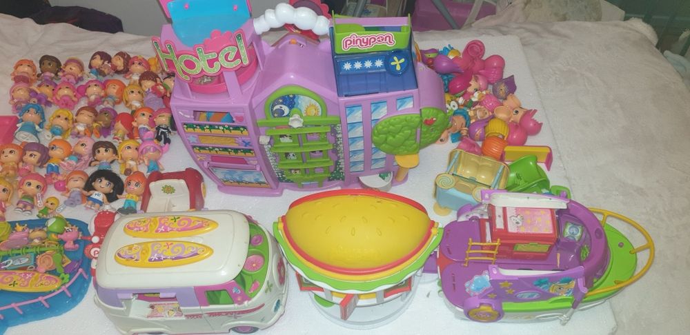 Grande lote de pinypons com muitos acessórios