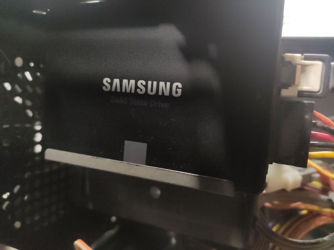 Intel(R) Core(TM) i7-8700 3.20GHz