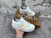 Кросівки Adidas / Розмір 35