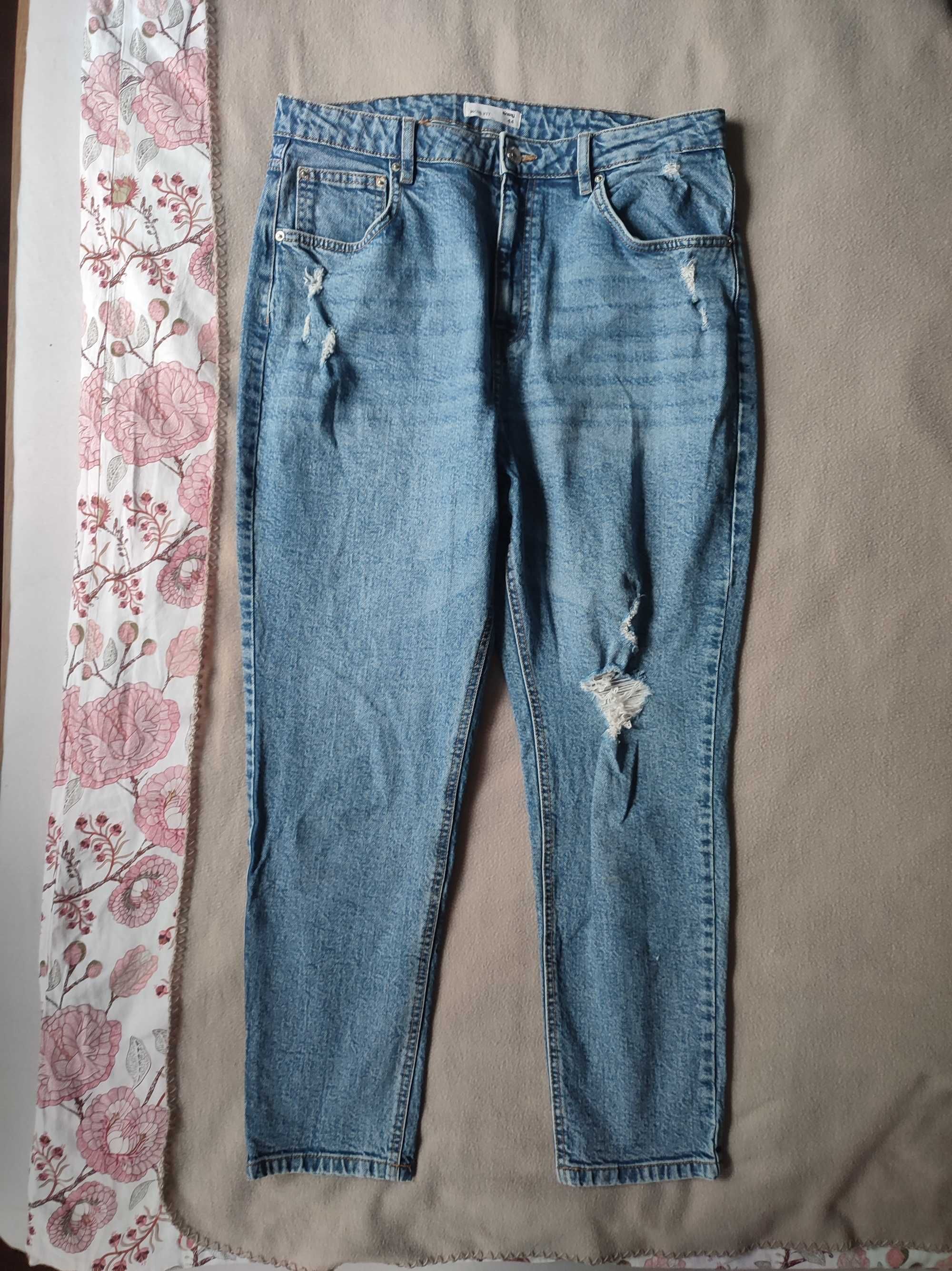 Jeansy mom high waist 44 Sinsay